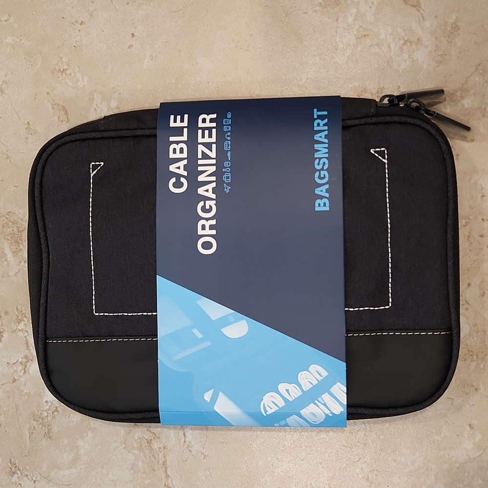 Travel Bag Cable organizer